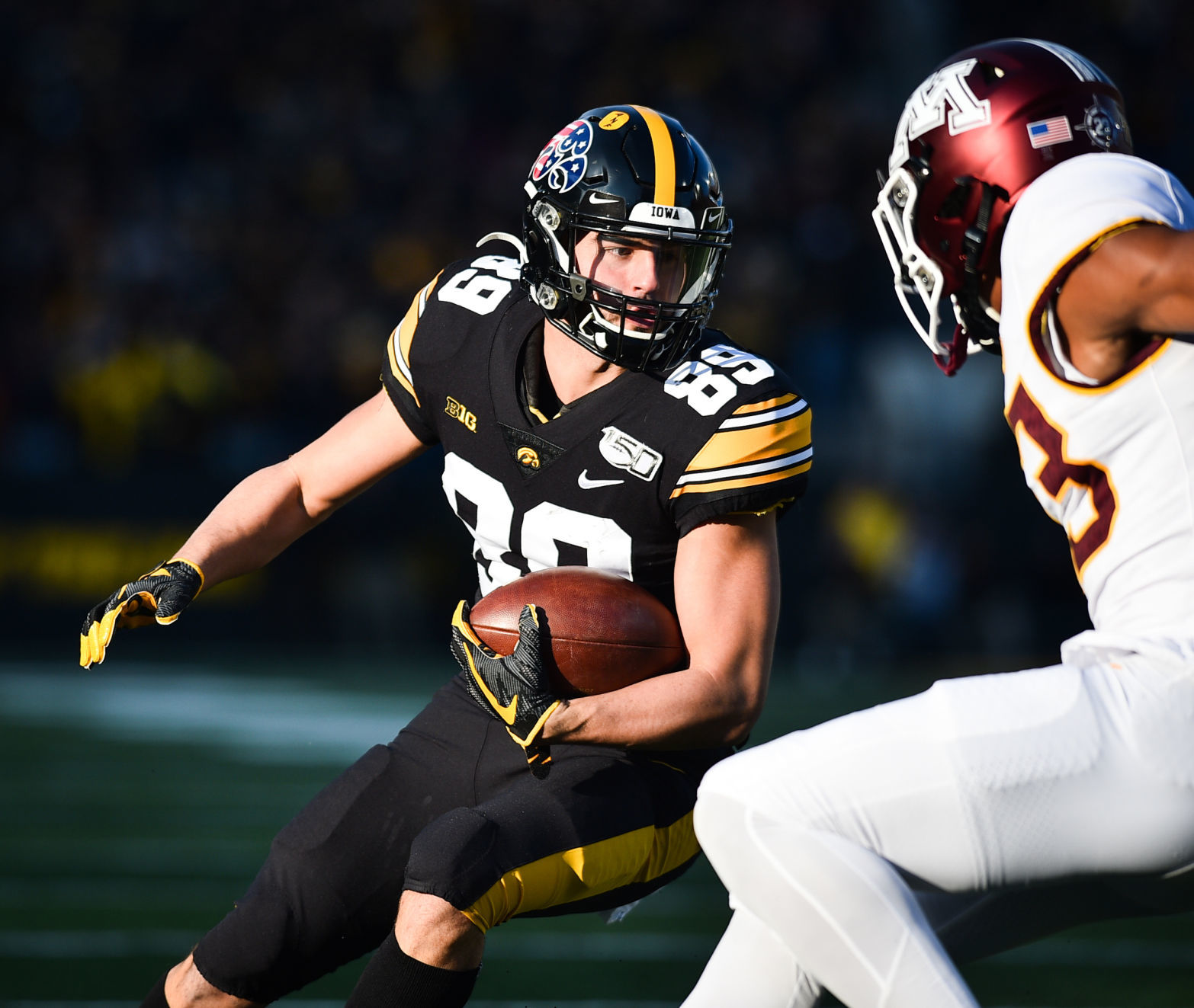111619-qct-spt-iowa-minn-foot-104a.jpg